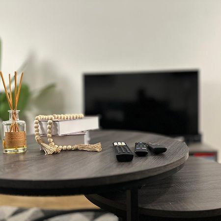 Cozy City Centre Apartment With Free Parking And Free Gym Birmingham Esterno foto