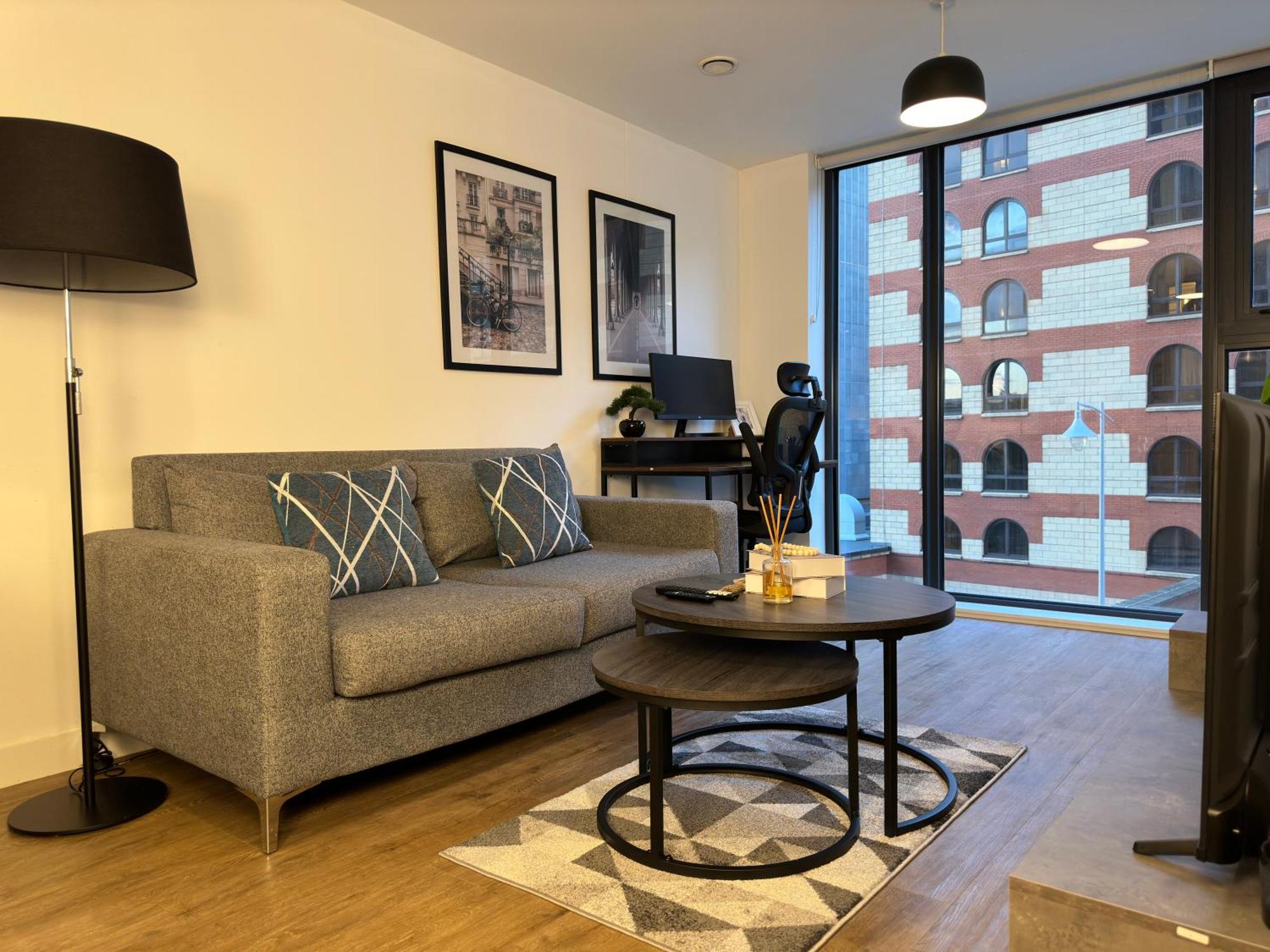 Cozy City Centre Apartment With Free Parking And Free Gym Birmingham Esterno foto