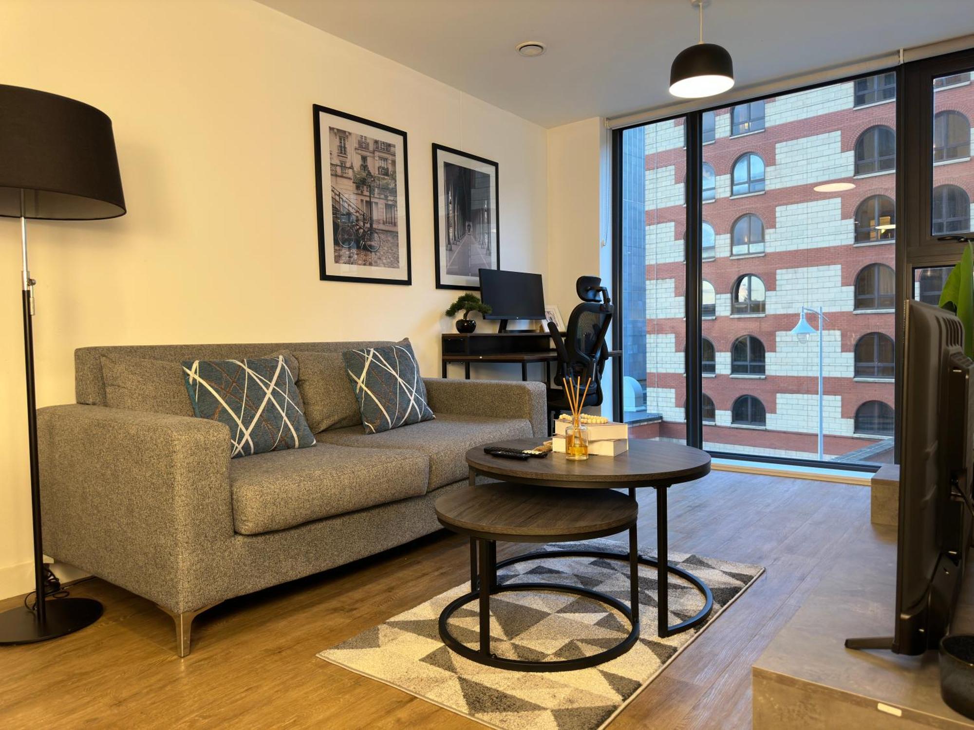 Cozy City Centre Apartment With Free Parking And Free Gym Birmingham Esterno foto