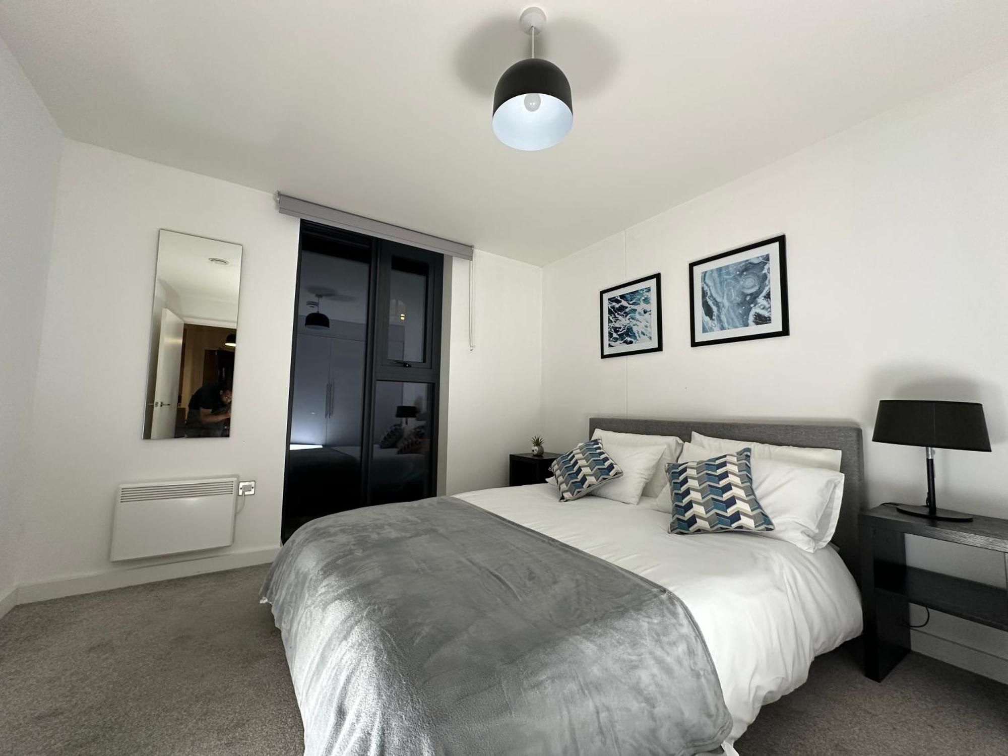 Cozy City Centre Apartment With Free Parking And Free Gym Birmingham Esterno foto