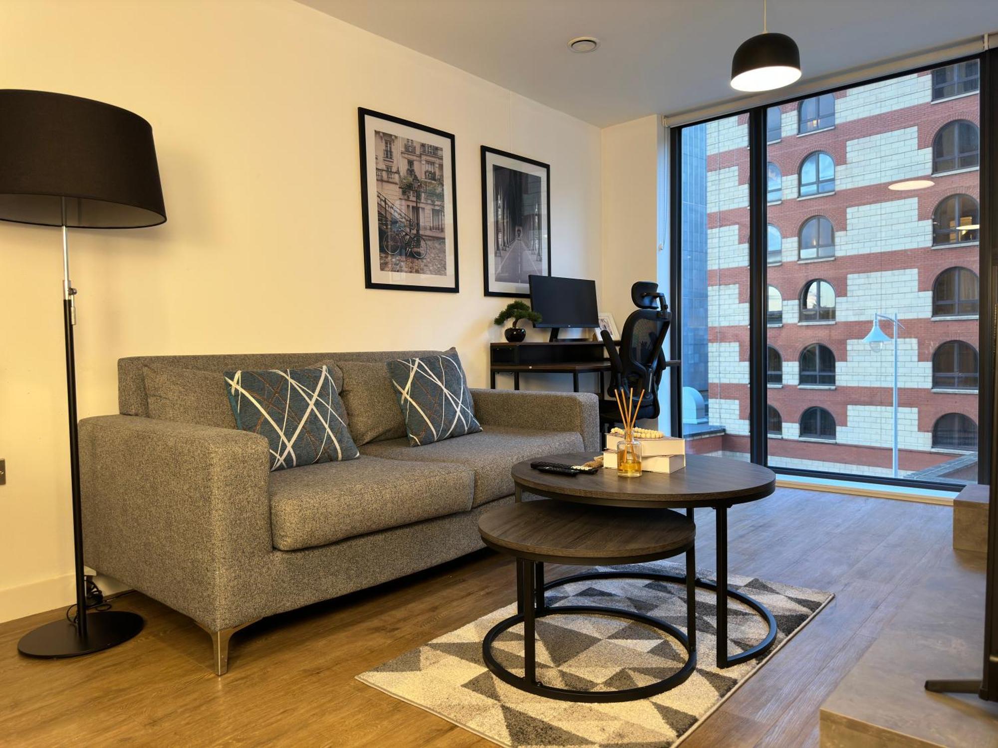 Cozy City Centre Apartment With Free Parking And Free Gym Birmingham Esterno foto