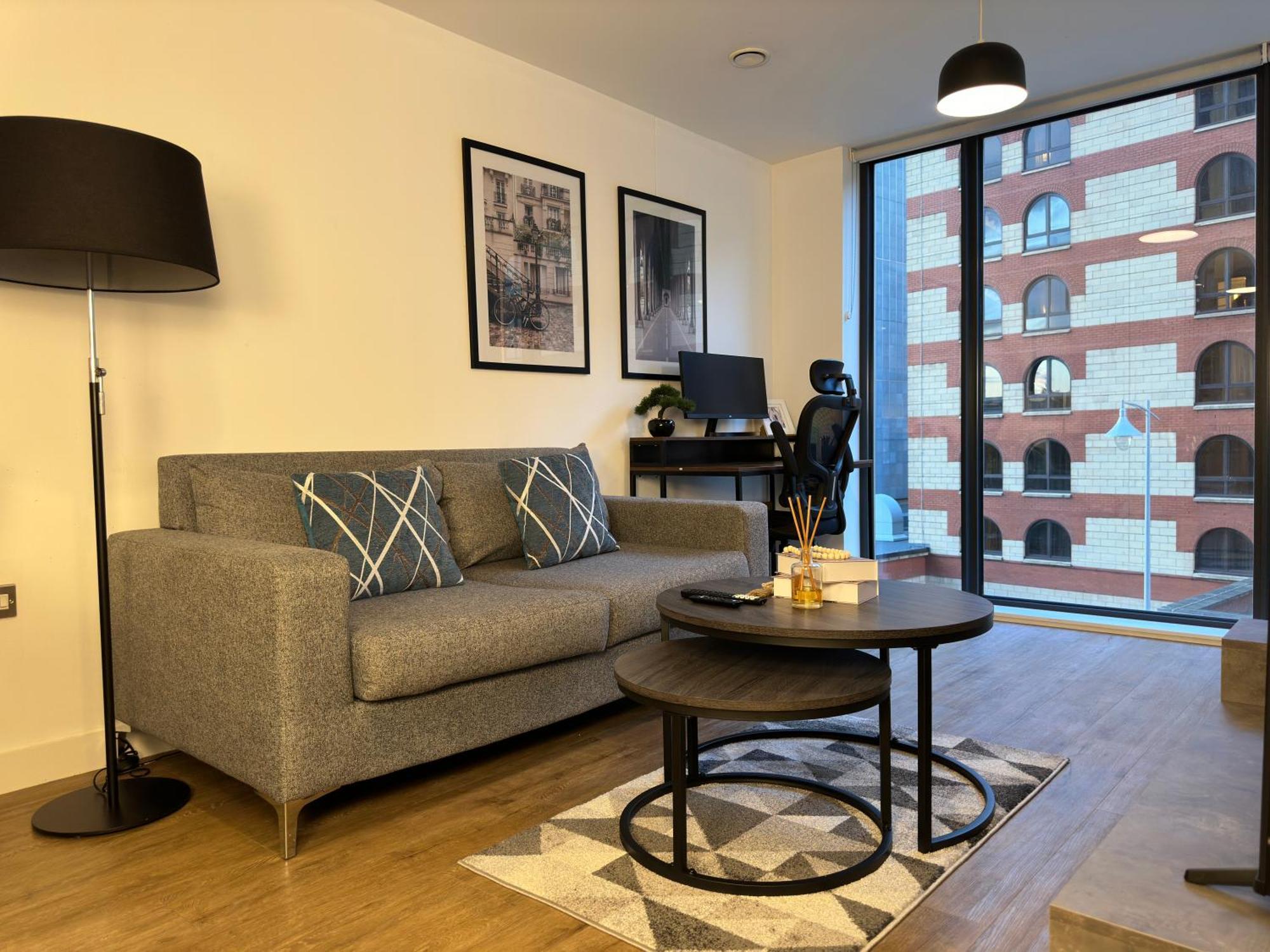 Cozy City Centre Apartment With Free Parking And Free Gym Birmingham Esterno foto
