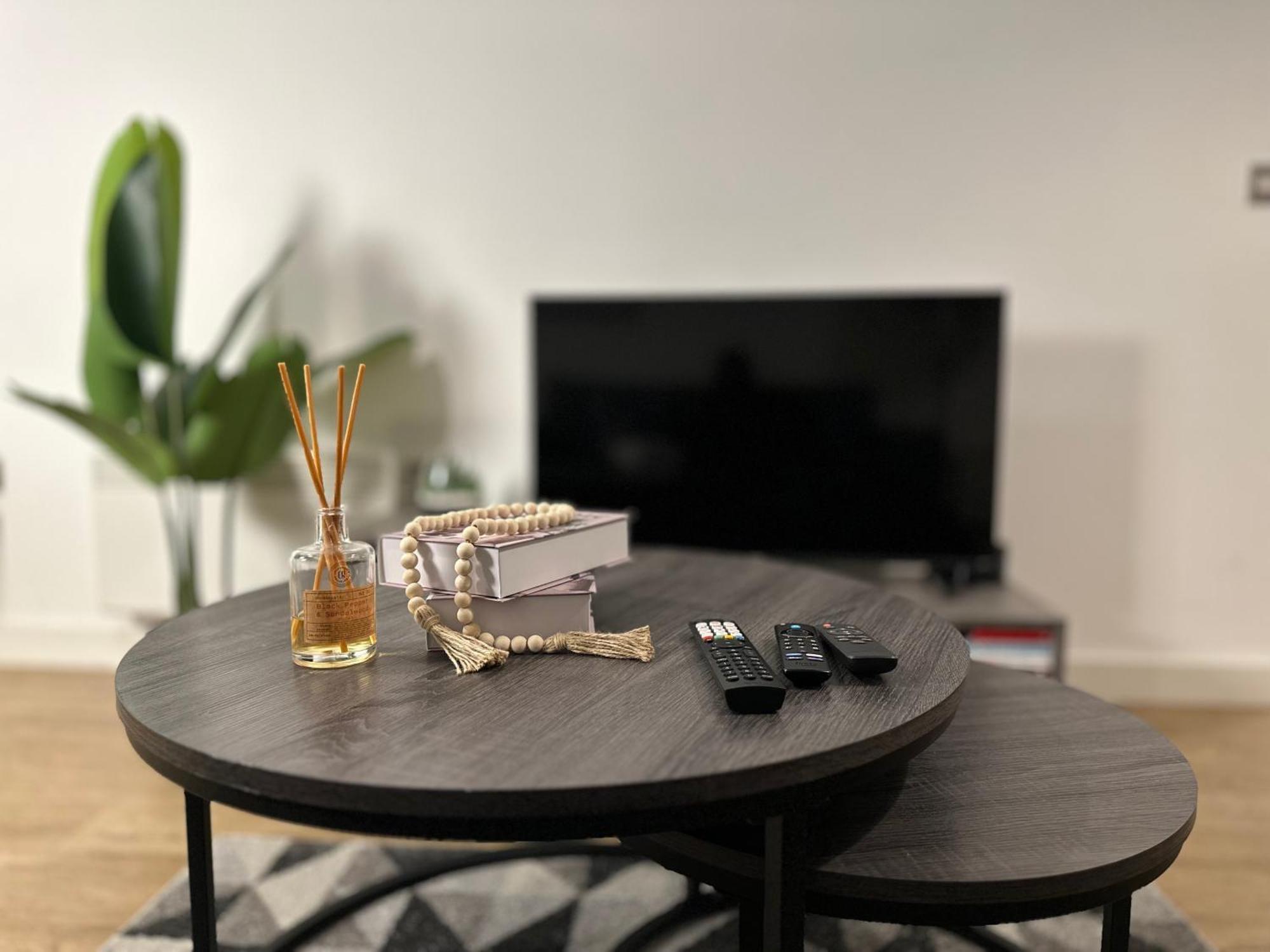 Cozy City Centre Apartment With Free Parking And Free Gym Birmingham Esterno foto