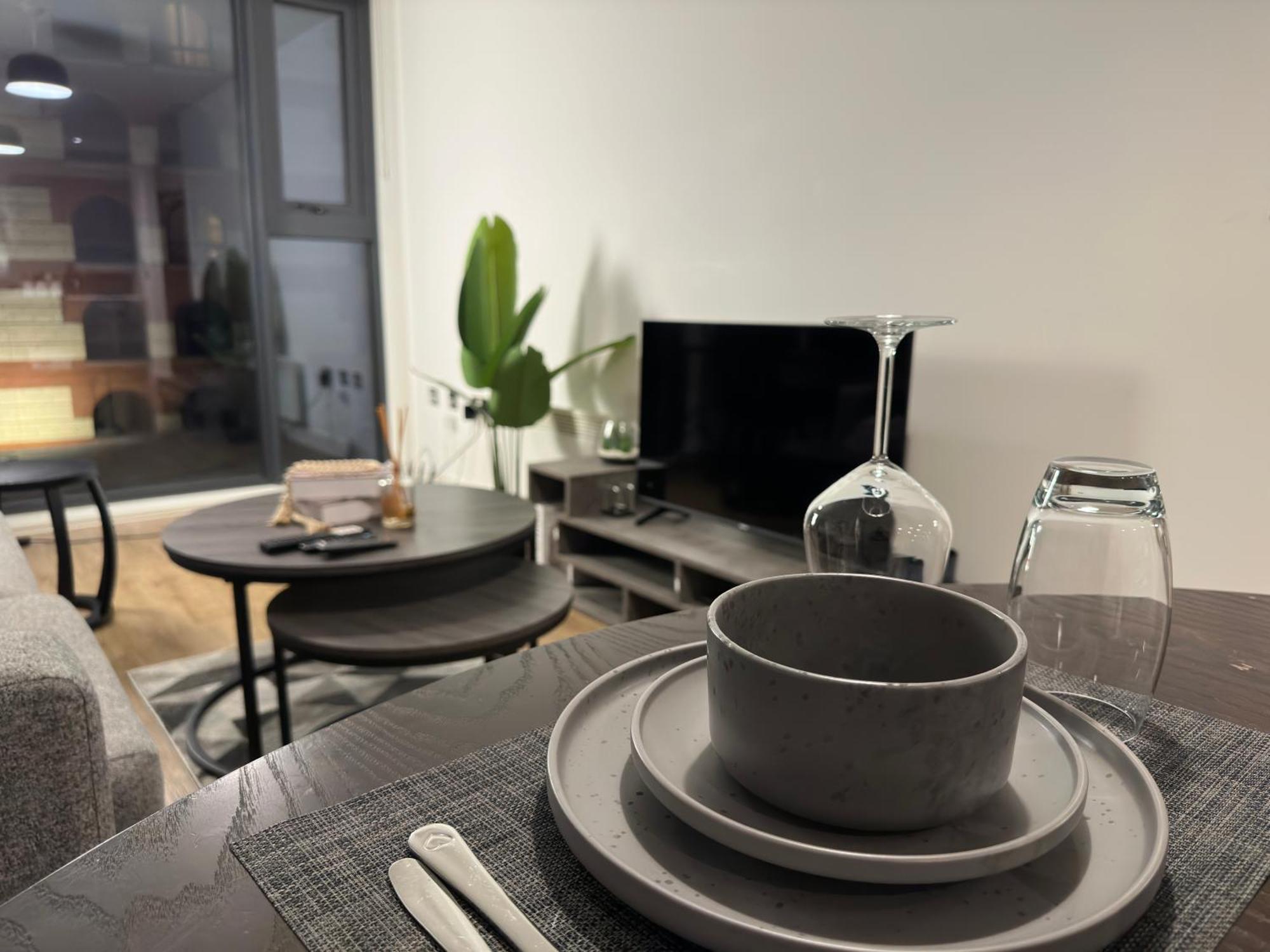 Cozy City Centre Apartment With Free Parking And Free Gym Birmingham Esterno foto
