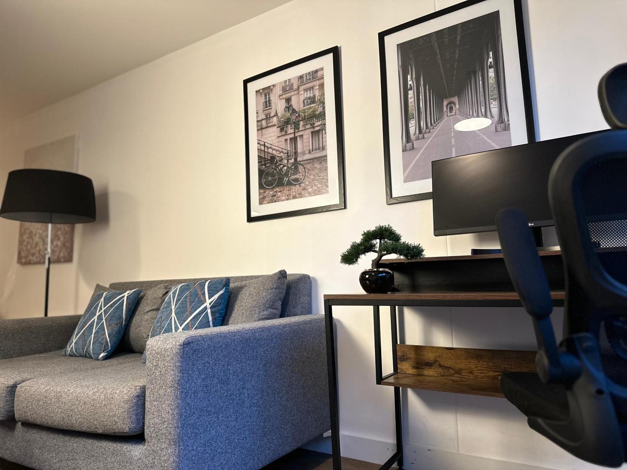 Cozy City Centre Apartment With Free Parking And Free Gym Birmingham Esterno foto