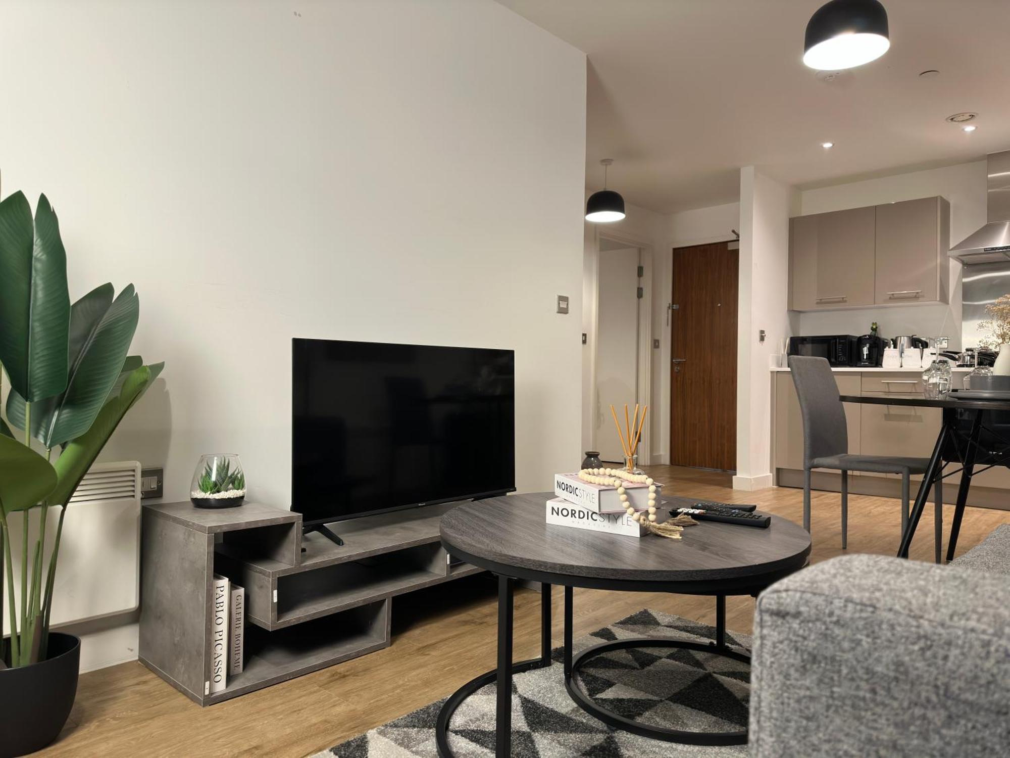 Cozy City Centre Apartment With Free Parking And Free Gym Birmingham Esterno foto