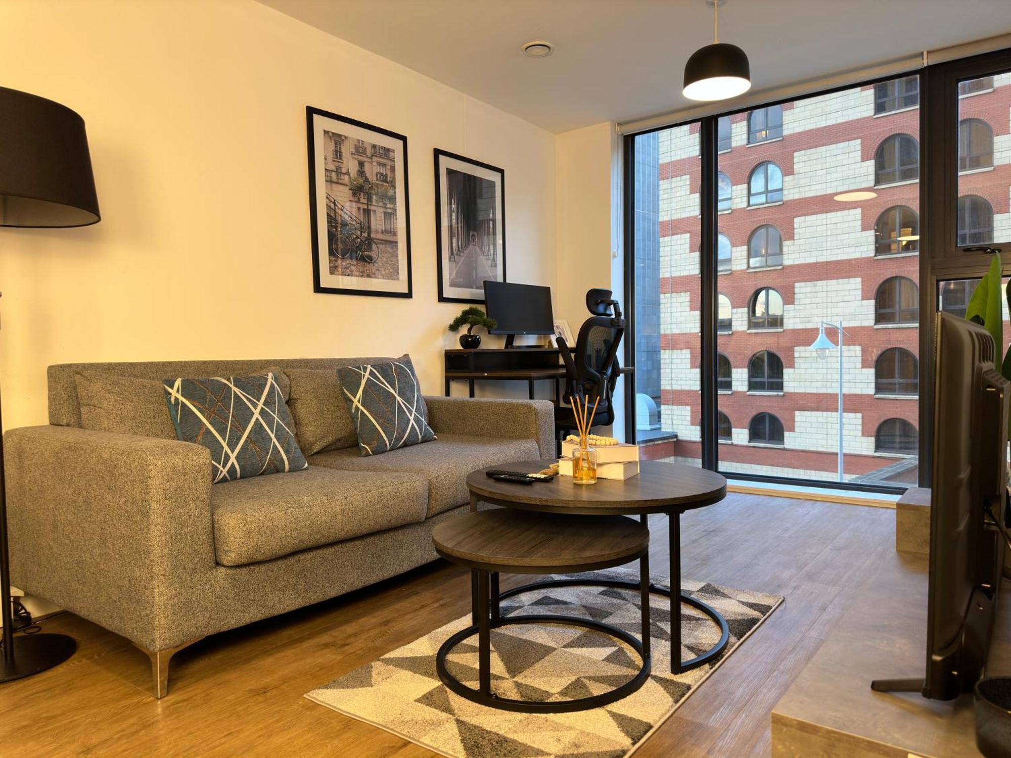 Cozy City Centre Apartment With Free Parking And Free Gym Birmingham Esterno foto